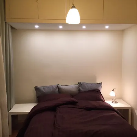 Crown Street Garden Studio Белград Екстериор снимка